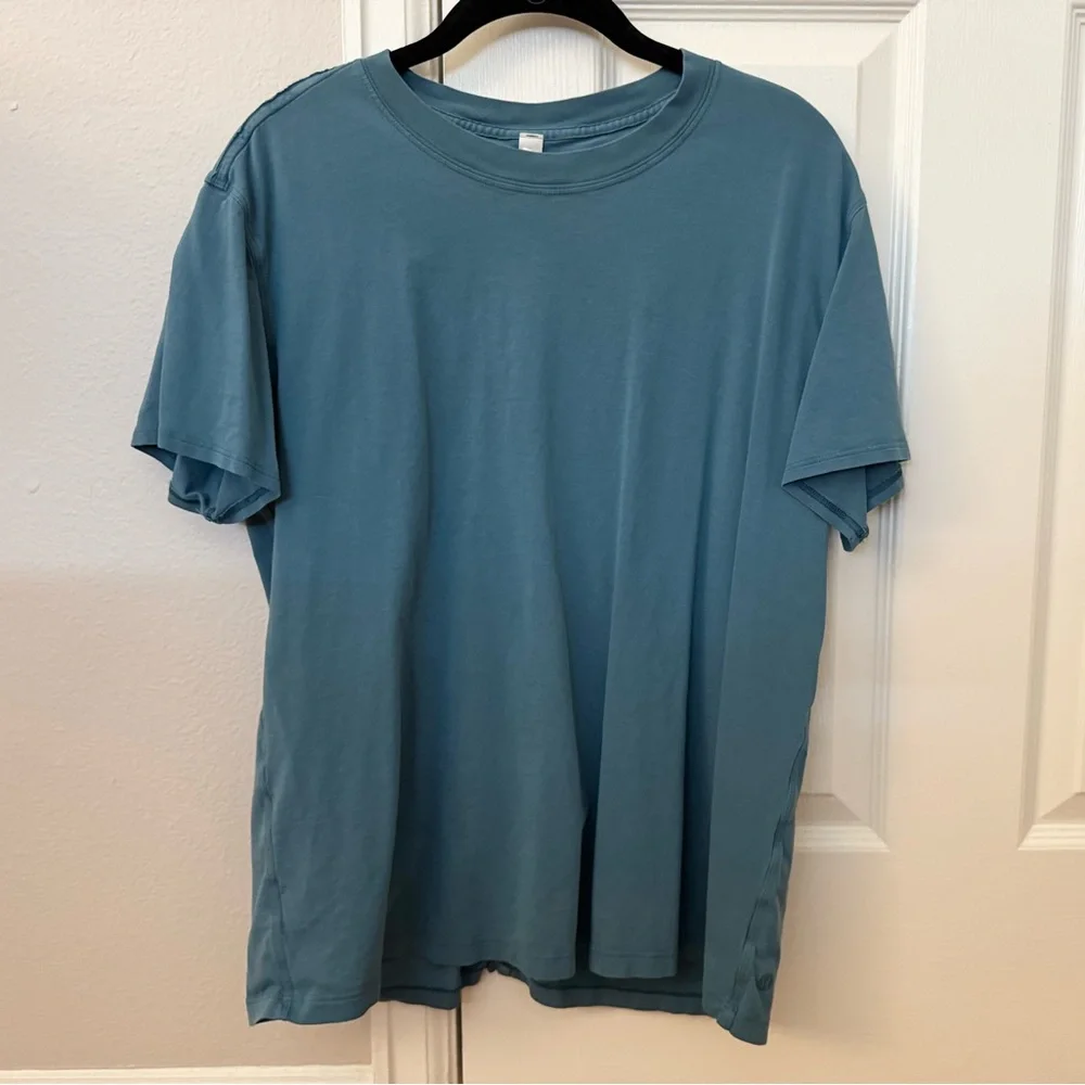 Lululemon All Yours Short Sleeve T-Shirt Oversized Long Crew 
8 Capture Blue - Picture 2 of 4